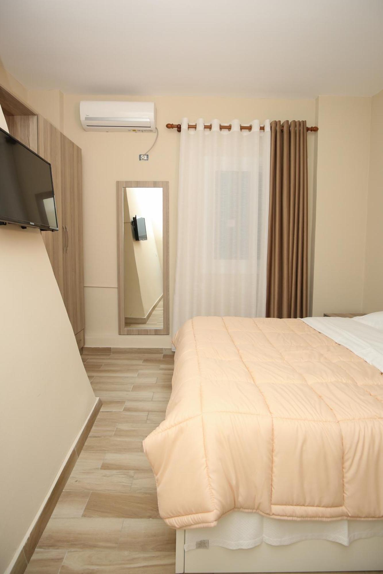 Hotel Blue Bay Kanine